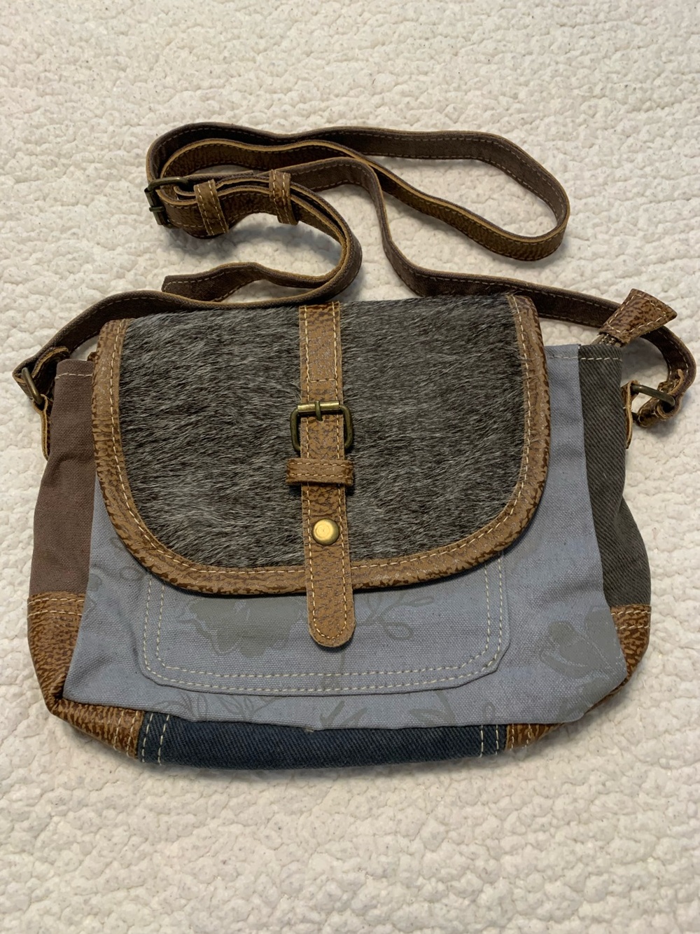 💙Myra Bag Ashen Gray Floral Leather & Hairon Crossbody